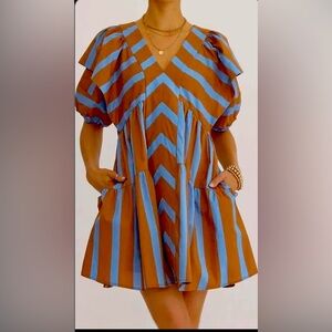 BOUTIQUE BRAND — Entro Spring striped Dress in French Blue and Brown💐 NWT